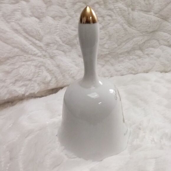 Vintage Holly Hobbie Large Bell Good Company is a Treat in Itself Gold Trim 1974 - Picture 3 of 7